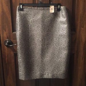 Ann Taylor Skirt with tags
